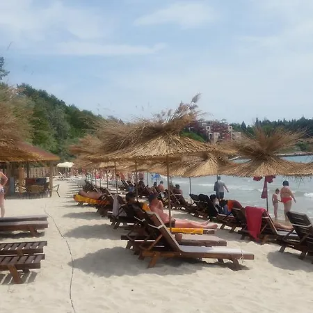 Διαμέρισμα Global City Νεσέμπαρ